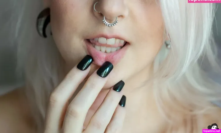 Valentina Fellina OnlyFans Thumbnail #Y1E1tto3kX