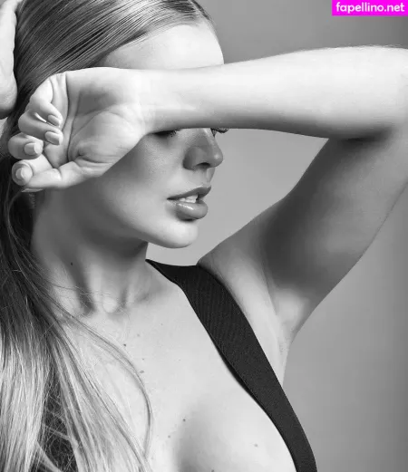 Valentina Gallego OnlyFans Thumbnail #CmJiqd7hIO