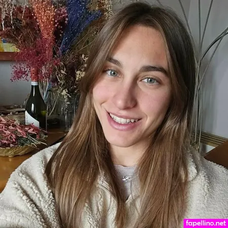 Valentina Gottardi OnlyFans Thumbnail #yQqRnWey4D