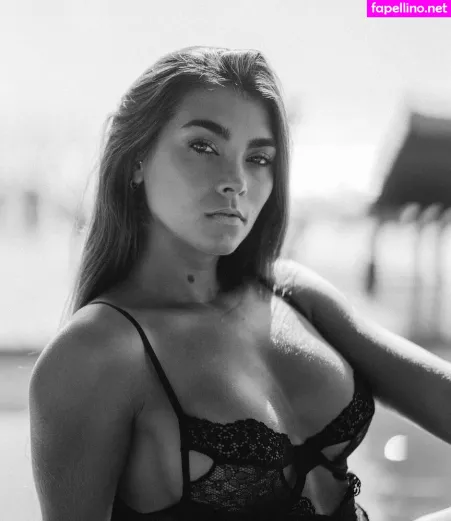 Valentina Grant OnlyFans Thumbnail #xAgloHJNIZ