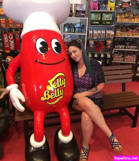 Valentina Marie OnlyFans Thumbnail #wxG9HM0yME