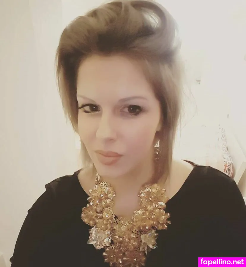 nonvaleamorsi, valentinamorsel Nude Leaked OnlyFans Photo #xopPV7gdQj