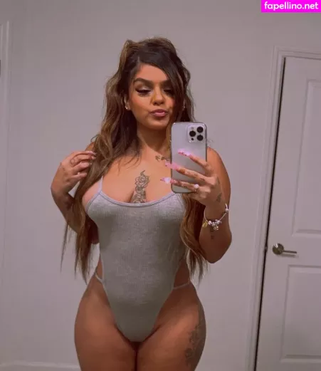 Valentina Paola 1 OnlyFans Thumbnail #nCpS98EGiA