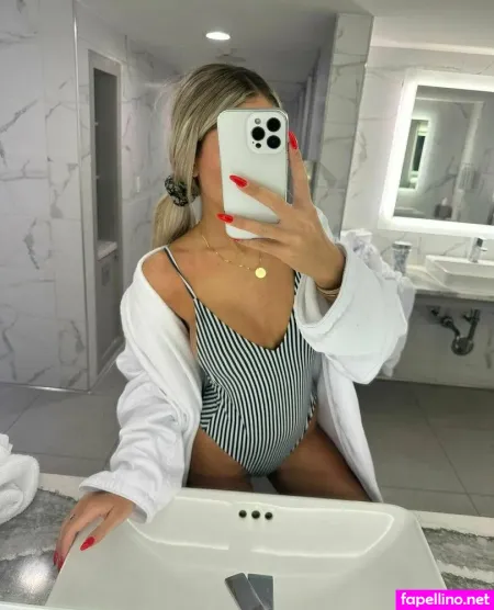 Valentina Phrodite OnlyFans Thumbnail #ItHUAdJc6I