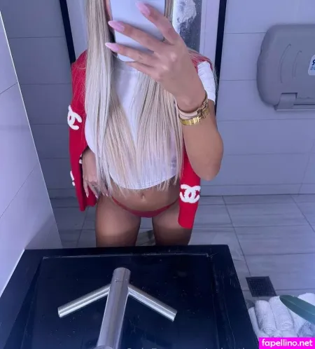 Valentina Phrodite OnlyFans Thumbnail #KPn7oAkxoO