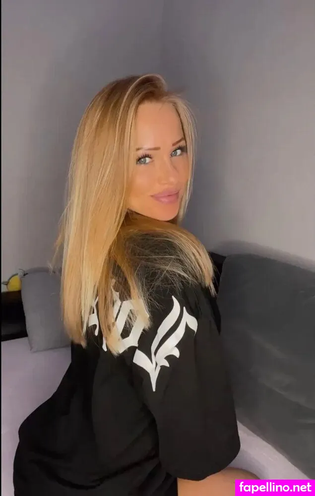 valentina-valea, vxlea__xx Nude Leaked OnlyFans Photo #fQT3ILyDLm