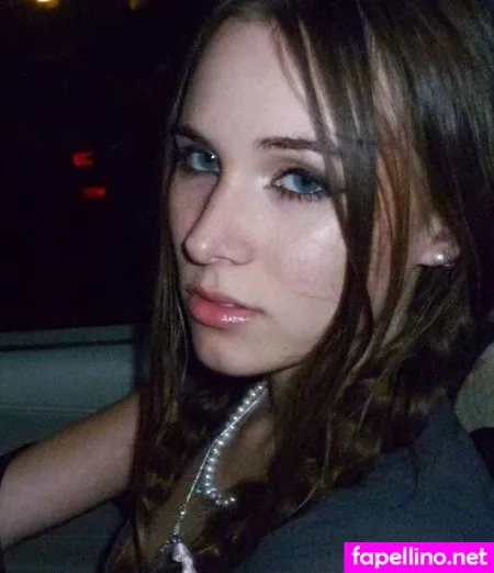 Valentina Vapaux OnlyFans Thumbnail #lF2SrFmuw9