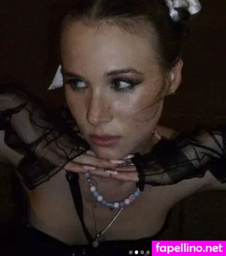 Valentina Vapaux OnlyFans Thumbnail #xAJoPnOGgJ