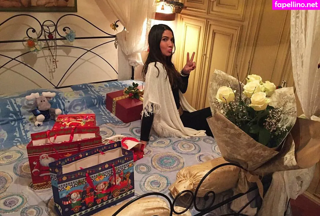 valentinaventuri, valentinev_ Nude Leaked OnlyFans Photo #37MHEZDeYj