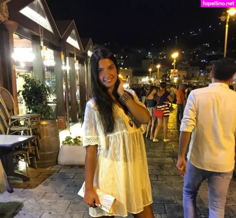 Valentina Venturi OnlyFans Thumbnail #rsY0Gkksz2