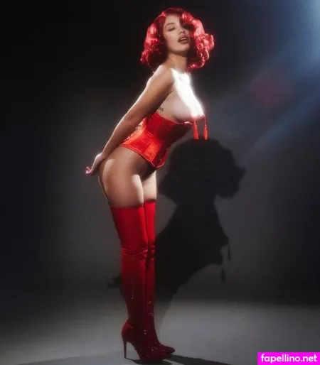Valentina Voight OnlyFans Thumbnail #2PYWvhjJGA