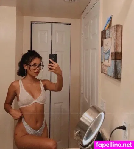 Valentina Voight OnlyFans Thumbnail #MeEAJOimGO