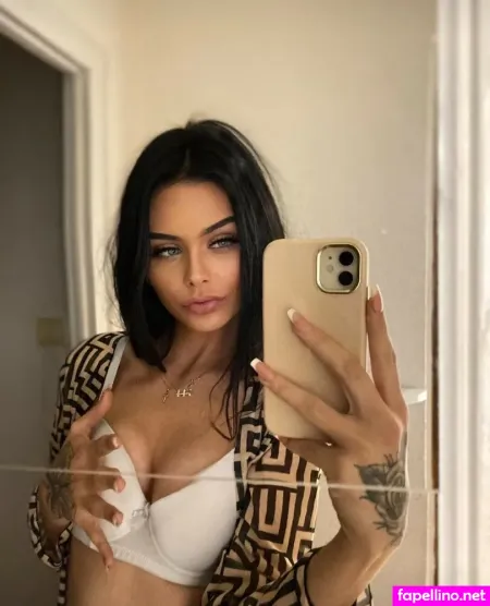 Valentina Z Rima OnlyFans Thumbnail #tw8YQHoLlQ