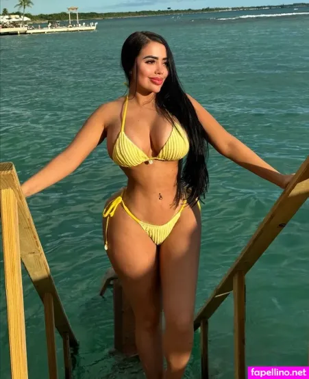 Valentina Zapata OnlyFans Thumbnail #yUMd7H2k0f