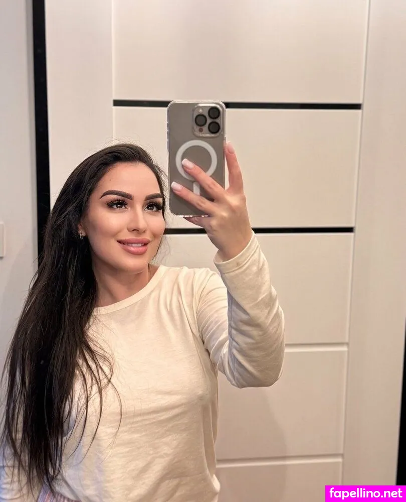 ___valentinaaaaa, valentinaaaaaaaaa Nude Leaked OnlyFans Photo #0yOrTkcS62