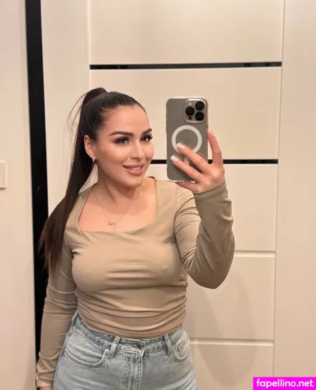 Valentinaaaaaaaaa OnlyFans Thumbnail #9n9HDHko0R