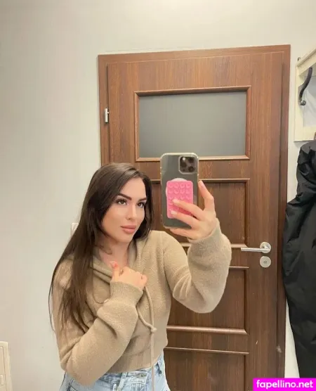 Valentinaaaaaaaaa Main Profile Photo