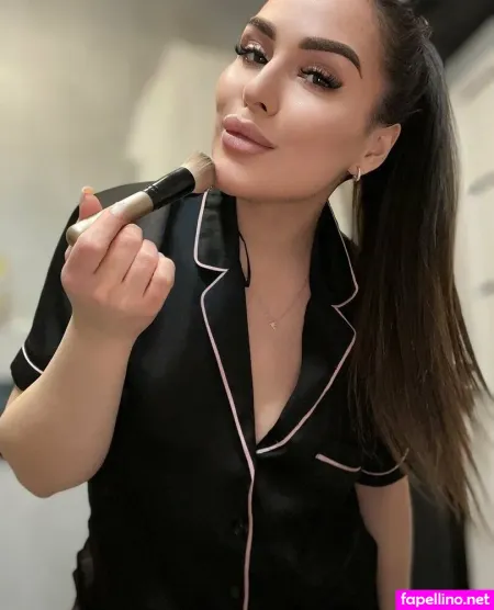 Valentinaaaaaaaaa OnlyFans Thumbnail #FNnR5j9qV4