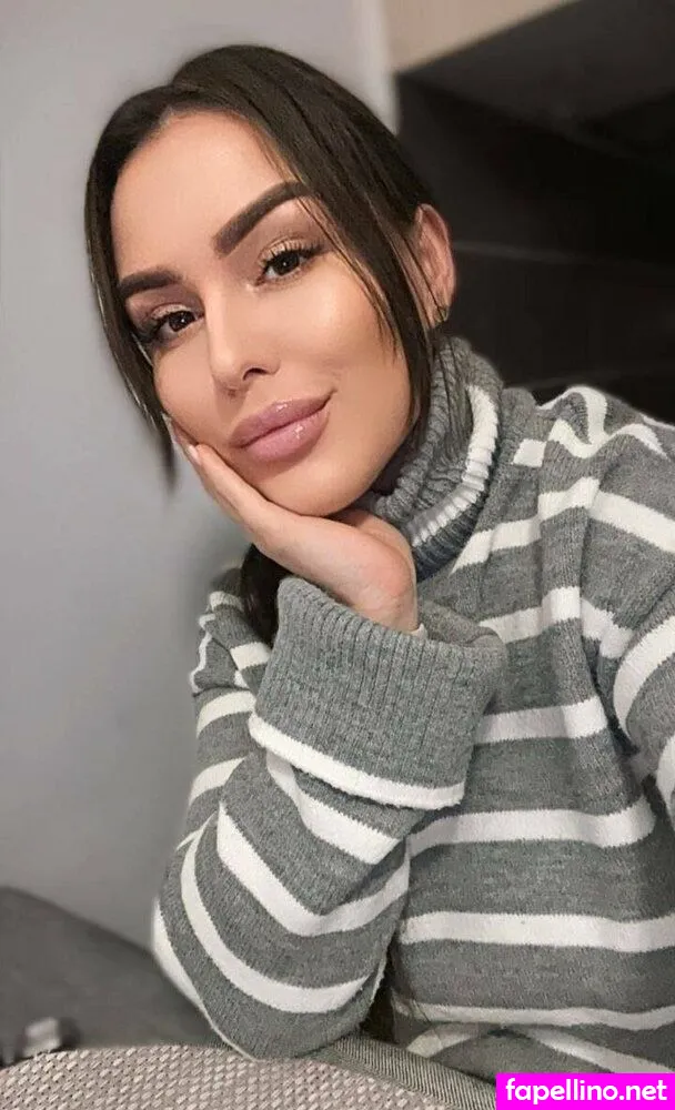 ___valentinaaaaa, valentinaaaaaaaaa Nude Leaked OnlyFans Photo #LRZEUvz6WX