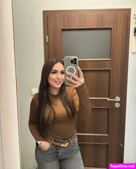 Valentinaaaaaaaaa OnlyFans Thumbnail #QdChGOt6Ov