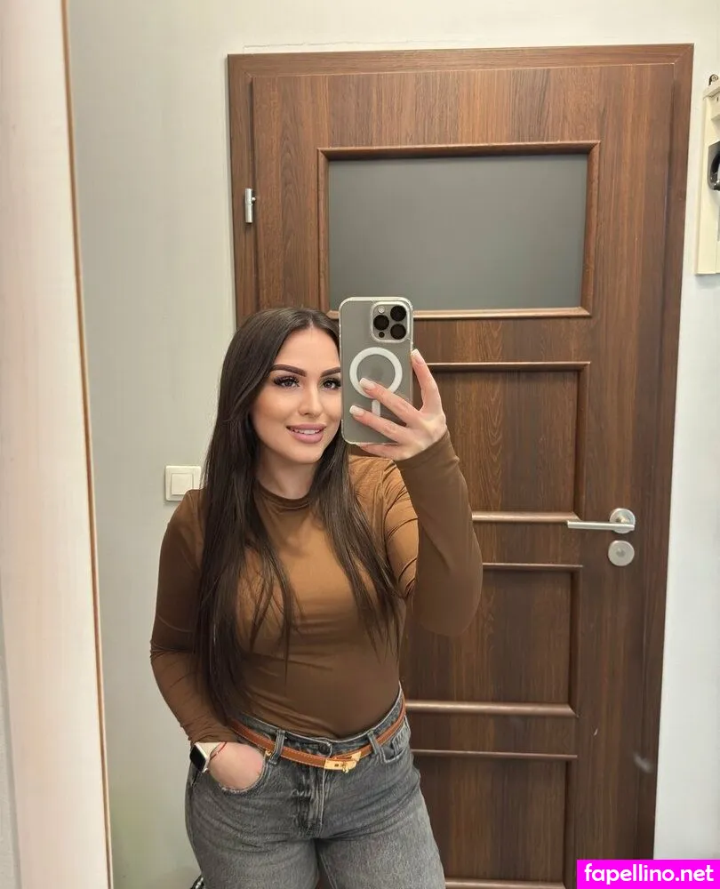___valentinaaaaa, valentinaaaaaaaaa Nude Leaked OnlyFans Photo #QdChGOt6Ov