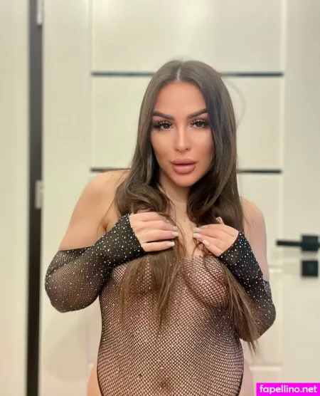 Valentinaaaaaaaaa OnlyFans Thumbnail #j2pDyp0HgW