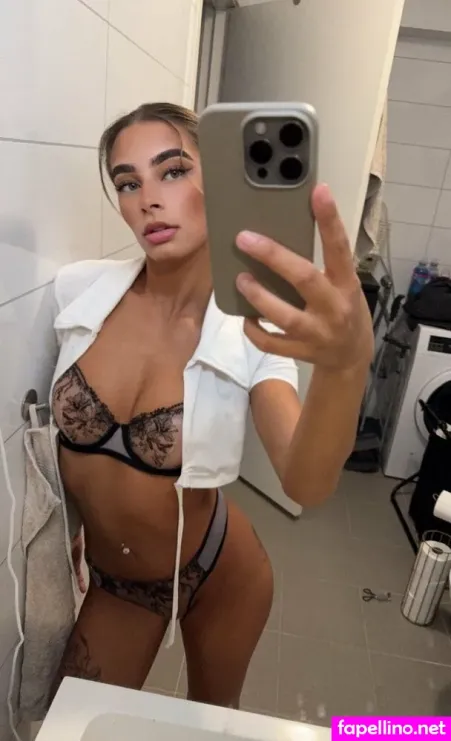 Valentinamyriadd OnlyFans Thumbnail #2rM1oqsdK3