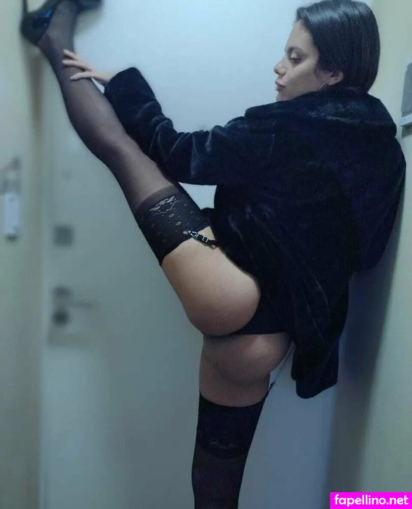 valentinaricci.xx, valentinaricco Nude Leaked OnlyFans Photo #0lwfEraVJJ