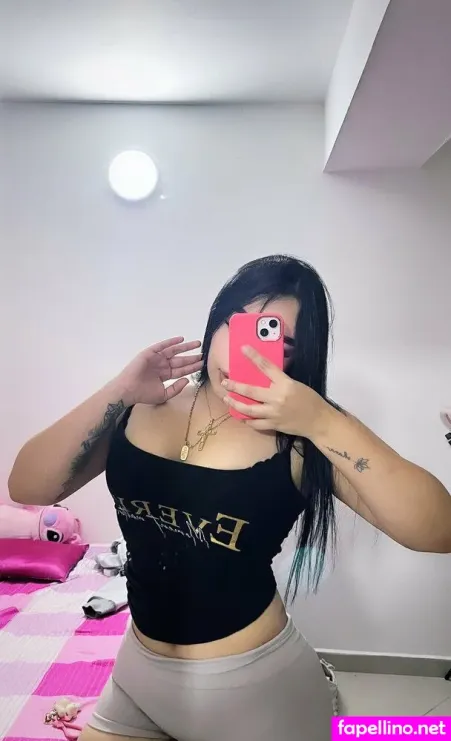 Valentinariva OnlyFans Thumbnail #r5OlMZn9My