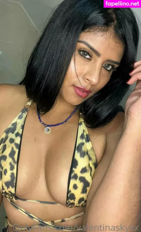 Valentinaskyxx OnlyFans Thumbnail #3CFpUw3Zg2