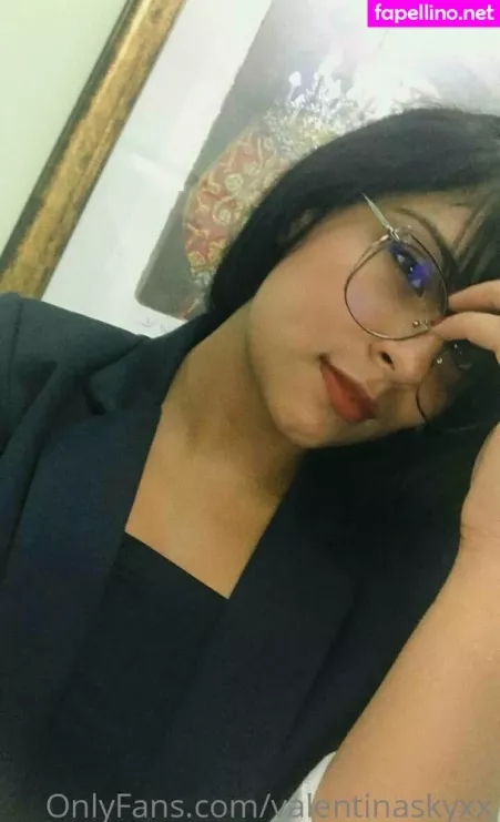 Valentinaskyxx OnlyFans Thumbnail #bReSeLHXKP