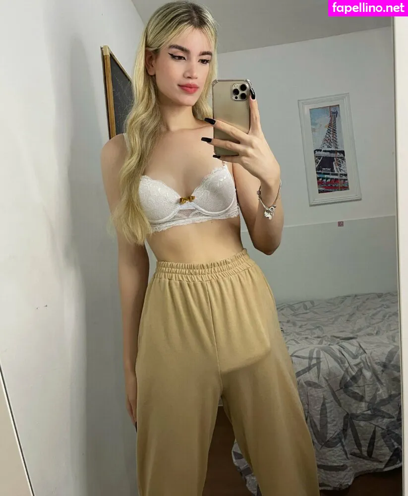 valenappi, valentinasz Nude Leaked OnlyFans Photo #XAXAigTtnY