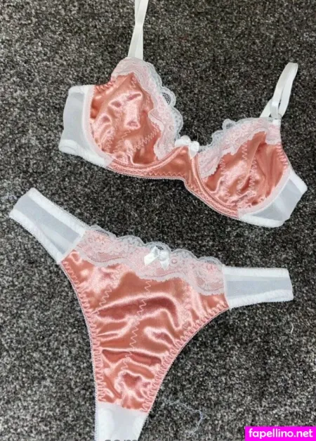 Valentine Free Xoxo OnlyFans Thumbnail #WpLbVRnvzu