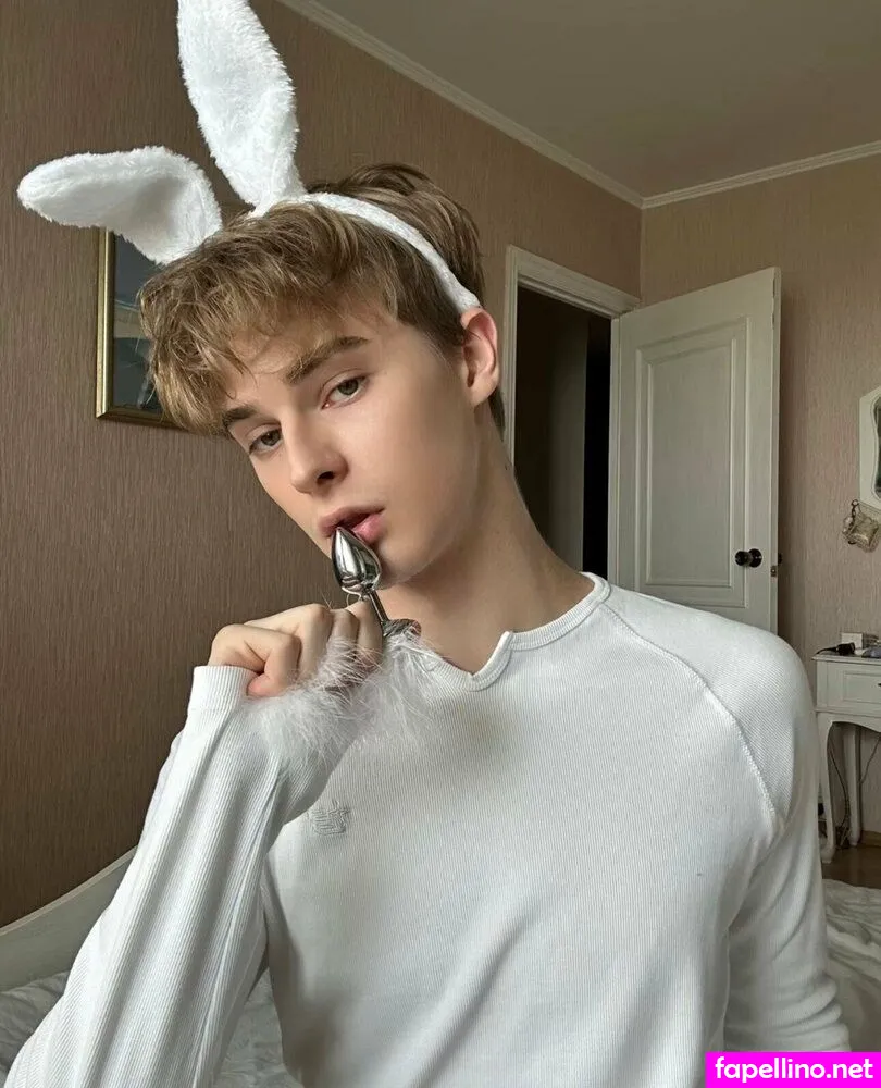 valentino.hilll, valentino_hill Nude Leaked OnlyFans Photo #ZnylVDISFw