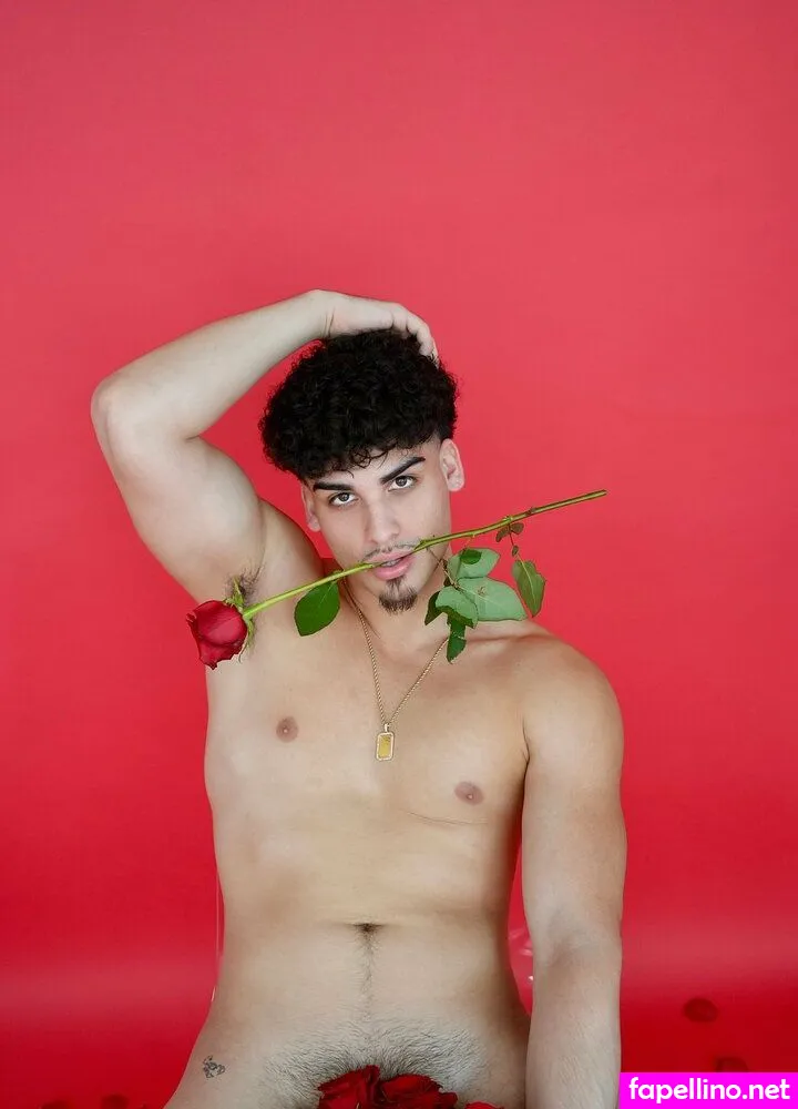 valentinopapii Nude Leaked OnlyFans Photo #7wrdDbZQMx