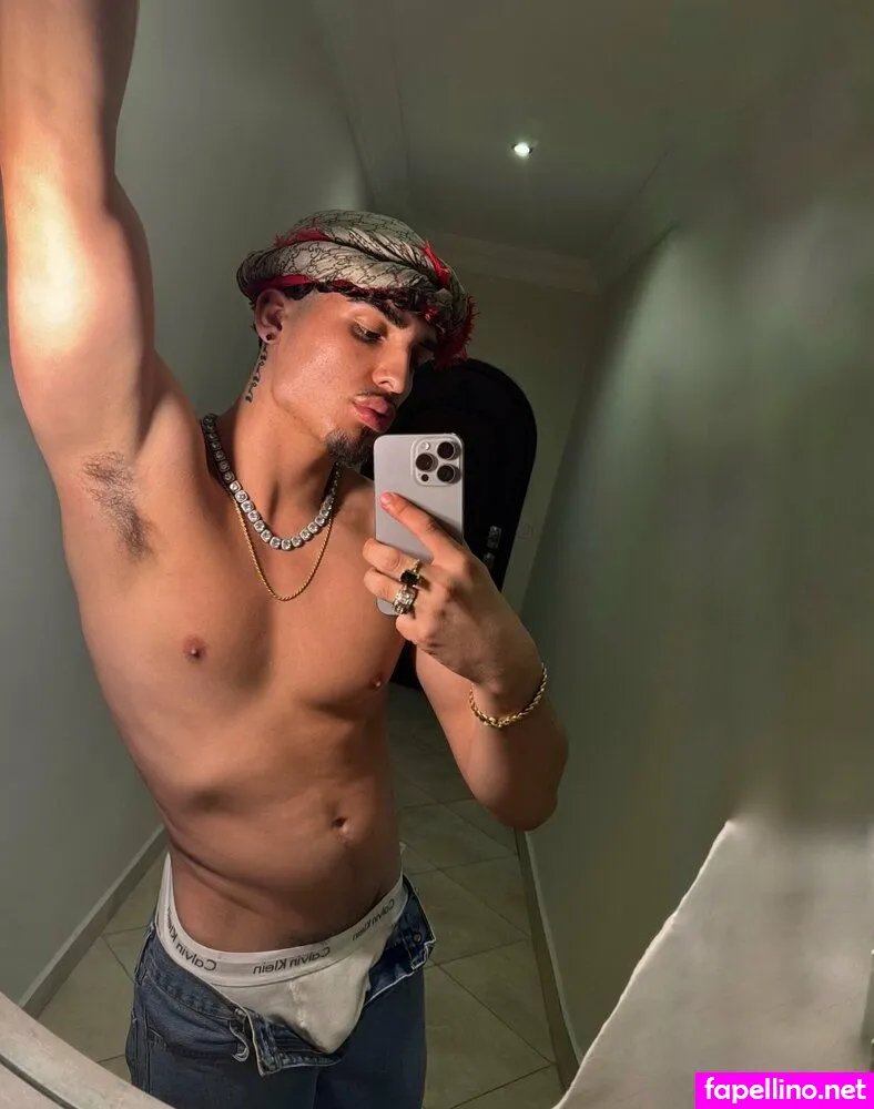 valentinopapii Nude Leaked OnlyFans Photo #UDkGKXiWMi