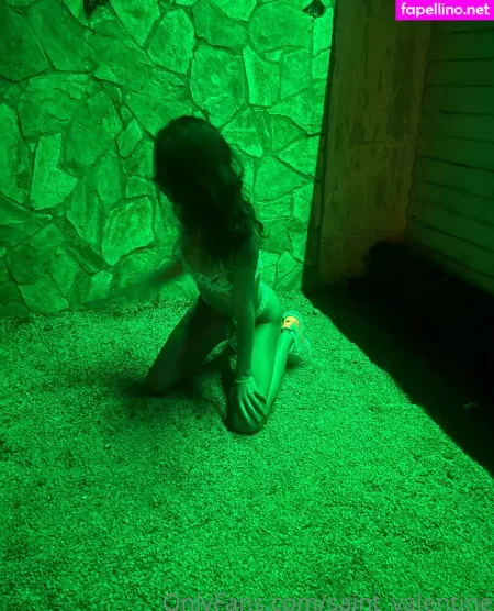 Valentyna OnlyFans Thumbnail #ngb6CdETWL