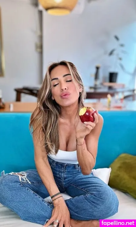 Valenyours OnlyFans Thumbnail #7ihAEylPFe