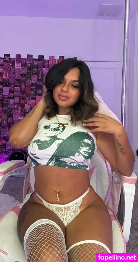 Valepaola OnlyFans Thumbnail #BiuZ1L2XJz