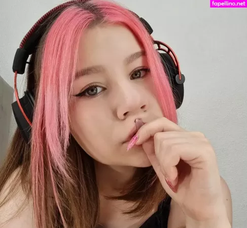 Valera Gurova OnlyFans Thumbnail #kVsWxUX4TN