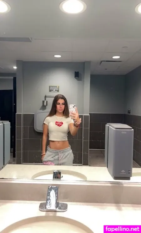 Valerena OnlyFans Thumbnail #jk3KlVBR5k