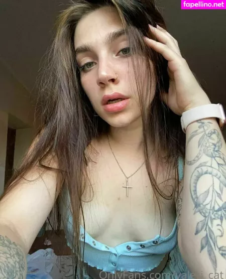 Valeri Catwoman OnlyFans Thumbnail #dZ1xhbJ6sJ
