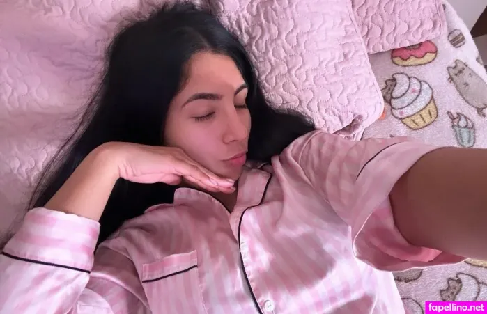 Valeria Balboa OnlyFans Thumbnail #47KqhN5DKa