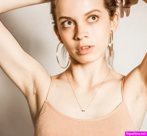 Valeria Becerril OnlyFans Thumbnail #US28TMXRa2