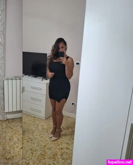 Valeria Chiaese OnlyFans Thumbnail #sAMoIfaW98