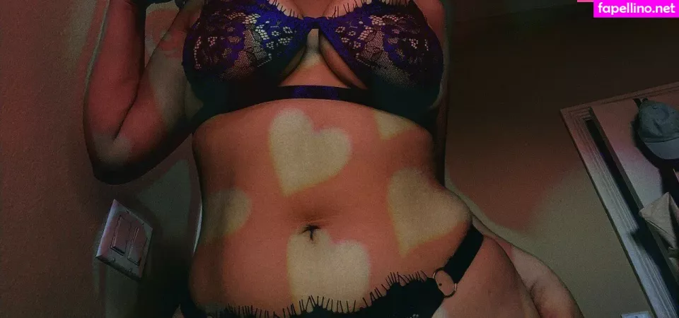 Valeria Flores OnlyFans Thumbnail #Z9WyybW9zd