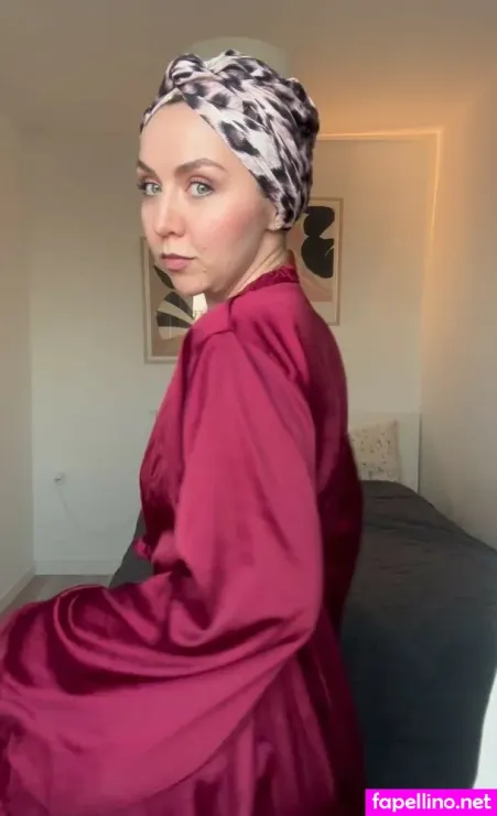 Valeria Migova OnlyFans Thumbnail #taWYz9DTk8