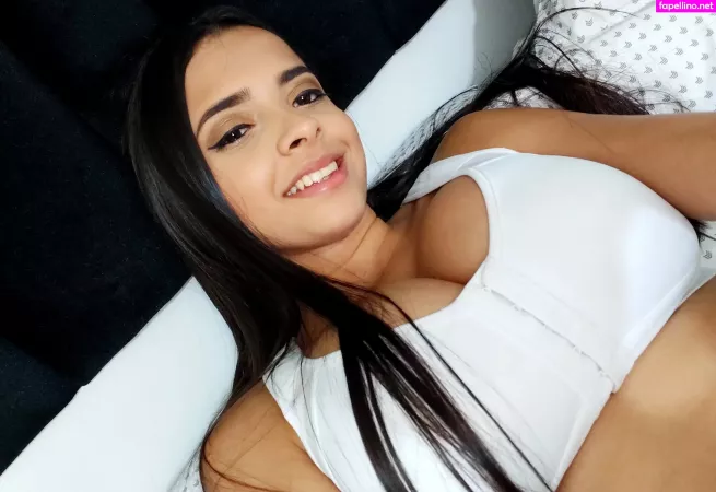 Valeria Rey OnlyFans Thumbnail #E9WNXZX7pl