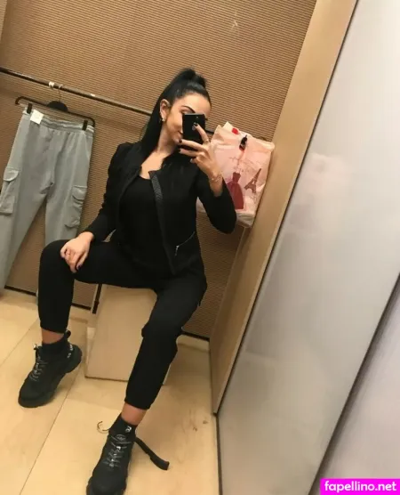 Valeria Strippoli OnlyFans Thumbnail #hsi2OFO98J