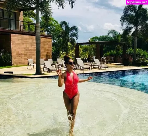 Valeria Valenssa OnlyFans Thumbnail #mwcRULOOmM